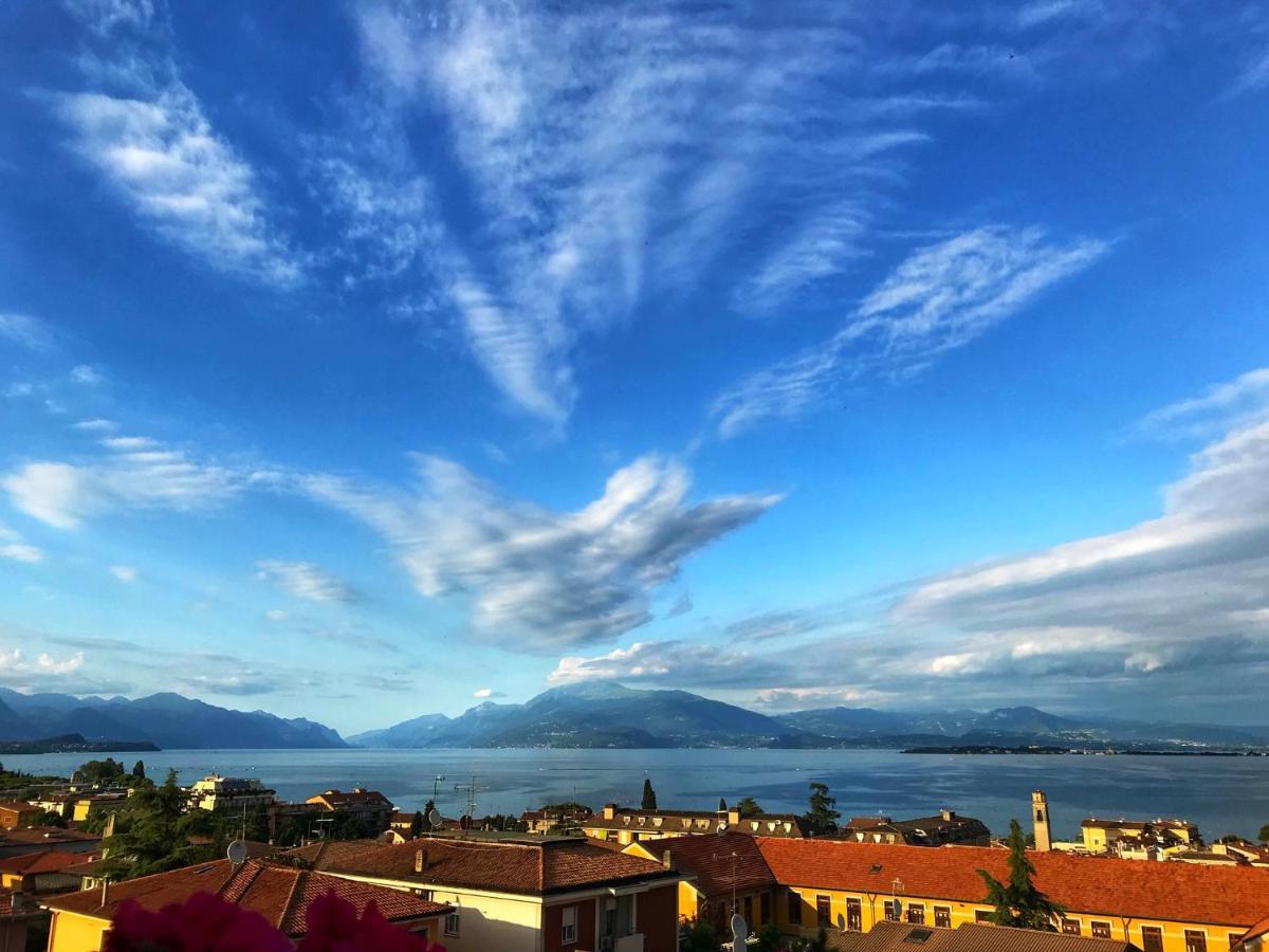 Casa Mariposa Lejlighed Desenzano del Garda Eksteriør billede
