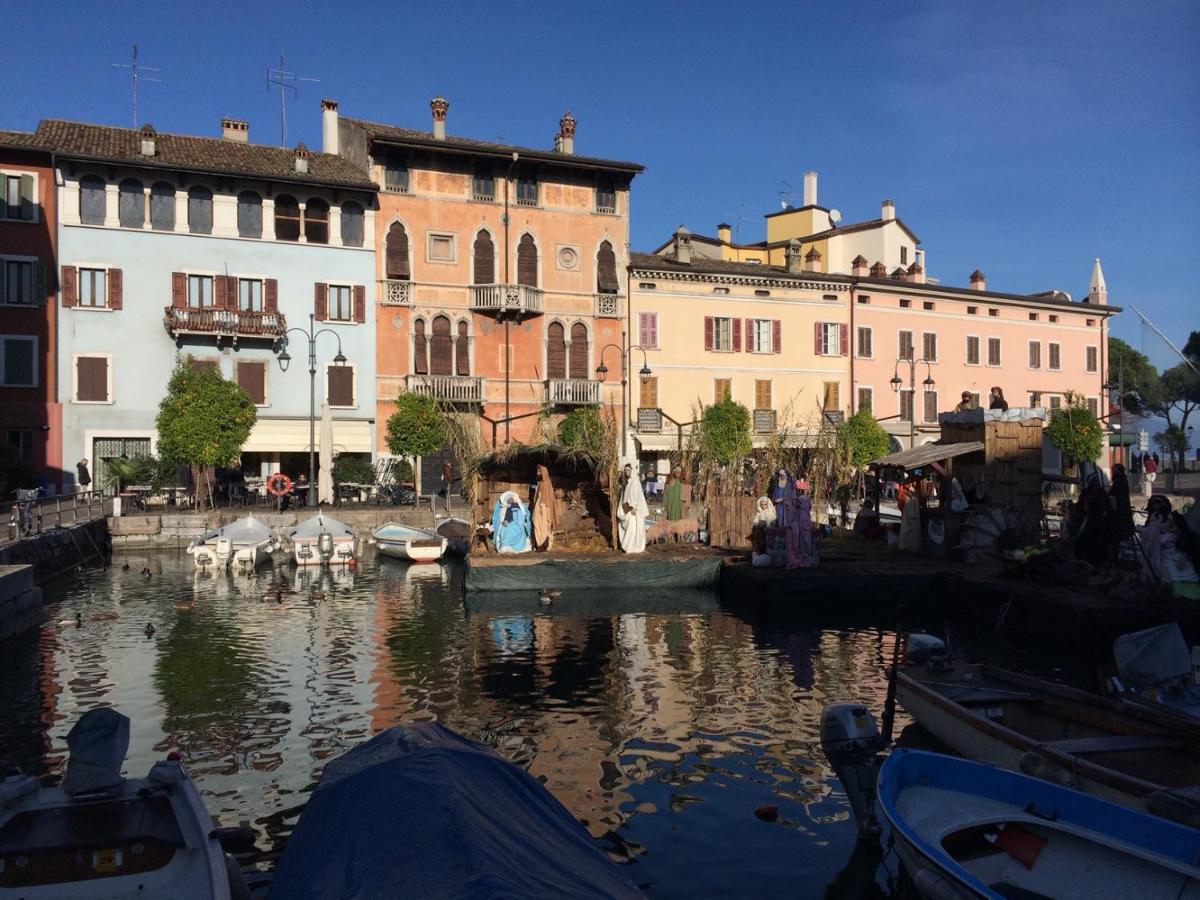 Casa Mariposa Lejlighed Desenzano del Garda Eksteriør billede